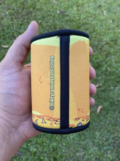 "King Ash" Stubby Holder - Image 5